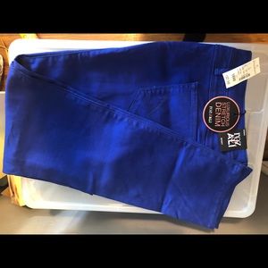 Stretchy denim jeans